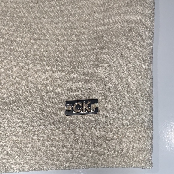 CALVIN Klein Tan Chai Mockneck Short-Sleeve Top size Medium - Picture 10 of 14